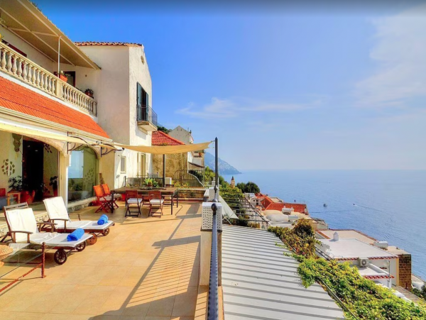 Three Bedroom Positano Vacation Villa with Sea Views