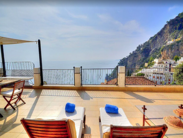 Three Bedroom Positano Vacation Villa with Sea Views