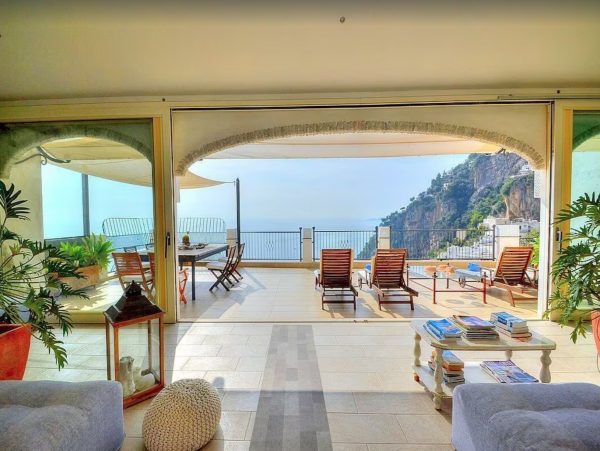 Three Bedroom Positano Vacation Villa with Sea Views