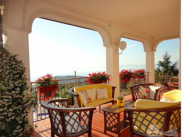 Luxury Four Bedroom Villa Rental with Views