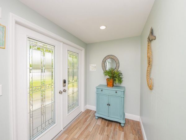 Siesta Key Three Bedroom Vacation Pool Home Sleeps 8
