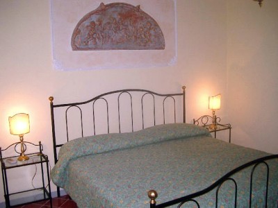 Queen Bed