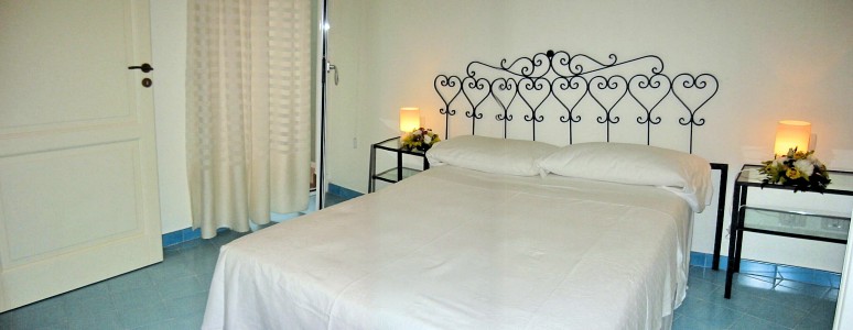 Bedroom with Matrimonial Bed
