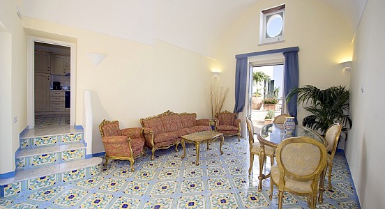 Open Plan Living & Dining Area