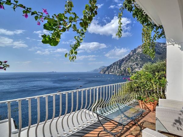 Positano Gorgeous Vacation Villa with Amazing Ocean Views