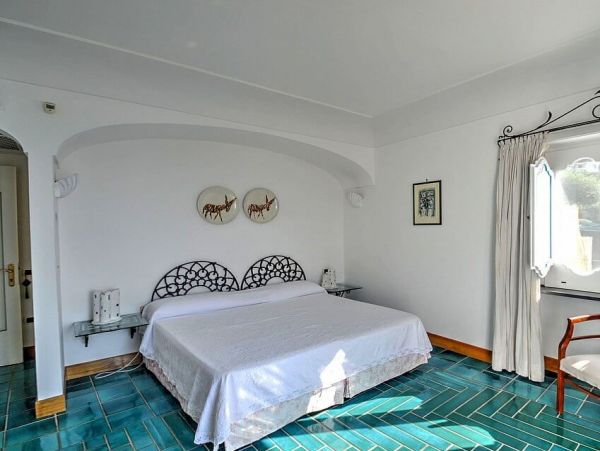 Positano Gorgeous Vacation Villa with Amazing Ocean Views