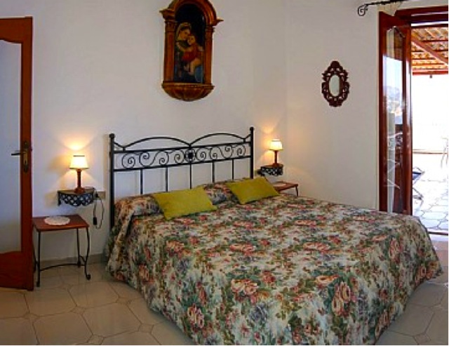 Bedroom with Matrimonial Bed