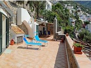Wide Terrace