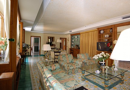 Sorrento Italy Home 36600