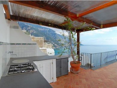 Outdoor Kitchen