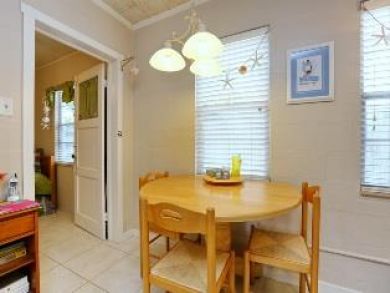 Dining Area Seats Four Dining Area Seats Four