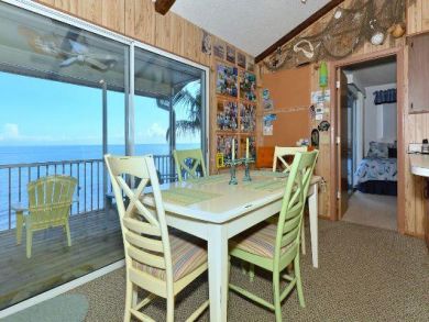 Dining Area Seats Four Dining Area Seats Four