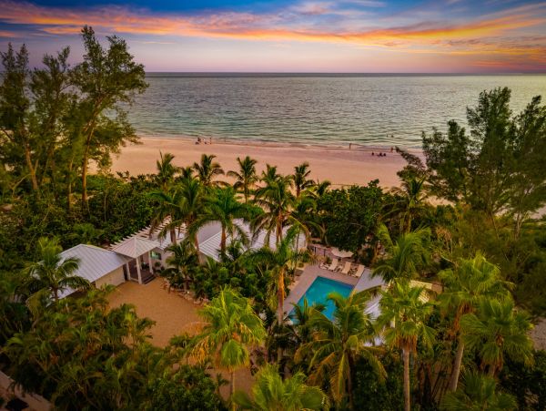Anna Maria Island Luxury Vacation Rental - Gulf Front Anna Maria Beach Home