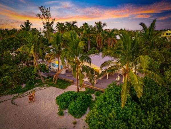 Anna Maria Island Luxury Vacation Rental - Gulf Front Anna Maria Beach Home