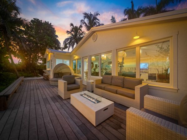 Anna Maria Island Luxury Vacation Rental - Gulf Front Anna Maria Beach Home