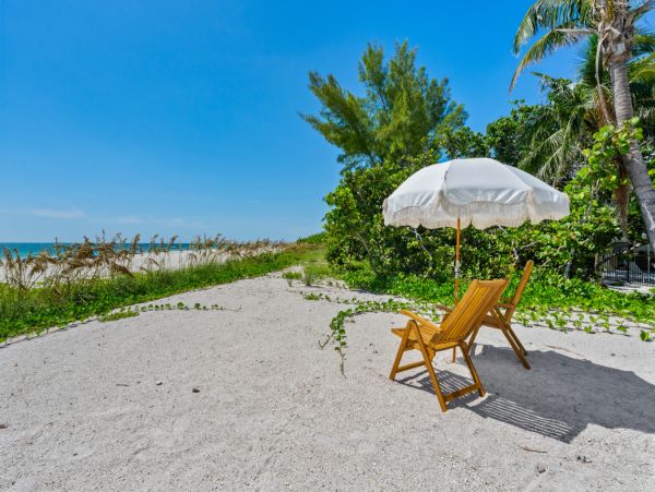 Anna Maria Island Luxury Vacation Rental - Gulf Front Anna Maria Beach Home