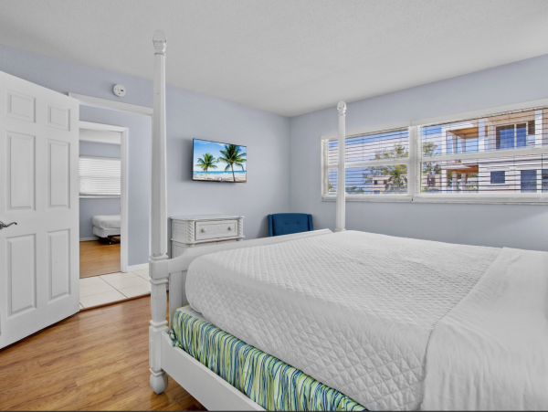 Anna Maria Island Vacation Rental - Beach House with Pool & Private Suite