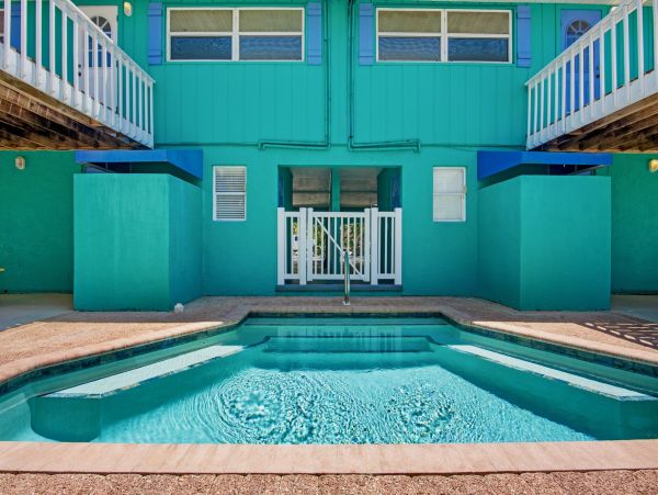 Anna Maria Island Vacation Rental - Beach House with Pool & Private Suite