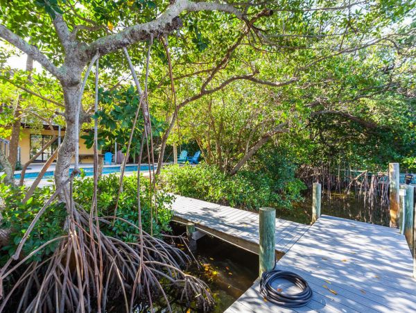 North End Anna Maria 3 Bedroom Pool Home Walk To Beach