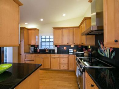 Three Bedroom Rental Home on Anna Maria with Pool