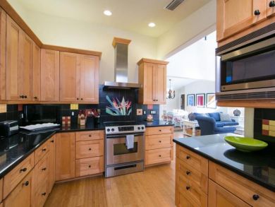 Three Bedroom Rental Home on Anna Maria with Pool