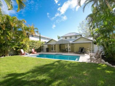 Three Bedroom Rental Home on Anna Maria with Pool