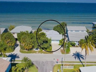 Anna Maria Island Vacation Home Sleeps 8 BEACHFRONT Anna Maria Island Vacation Home Sleeps 8 BEACHFRONT