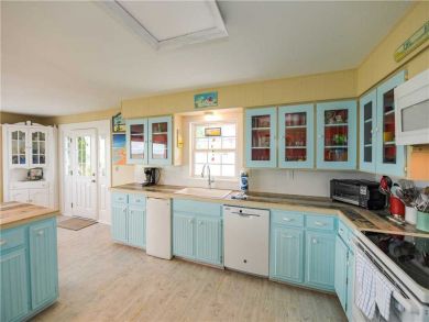 Anna Maria Island Vacation Home Sleeps 8 BEACHFRONT Anna Maria Island Vacation Home Sleeps 8 BEACHFRONT