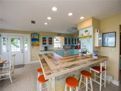 Anna Maria Island Vacation Home Sleeps 8 BEACHFRONT Anna Maria Island Vacation Home Sleeps 8 BEACHFRONT