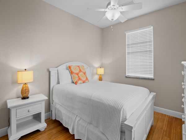 Anna Maria Island Vacation Rental - Holmes Beach Vacation Home with Pool