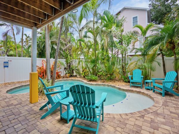 Anna Maria Island Vacation Rental - Holmes Beach Vacation Home with Pool