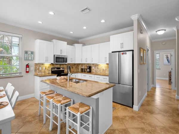 Anna Maria Island Vacation Rental - Holmes Beach Vacation Home with Pool