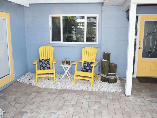 Holmes Beach Best Four Bedroom Vacation Pool Rentals