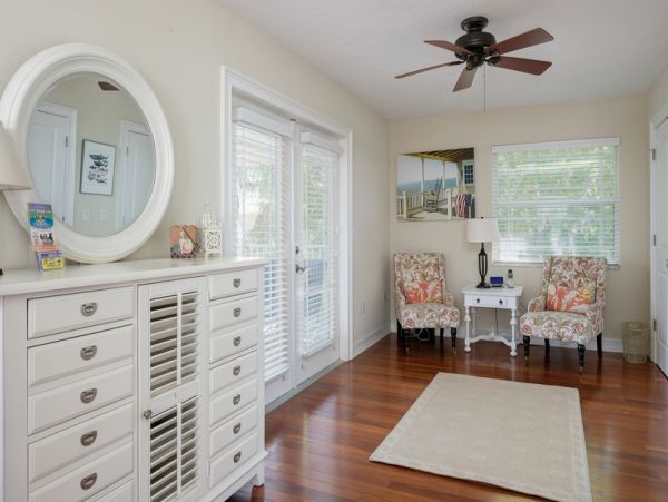 Charming Pool Home for Rent on Anna Maria Sleeps 8 Guests