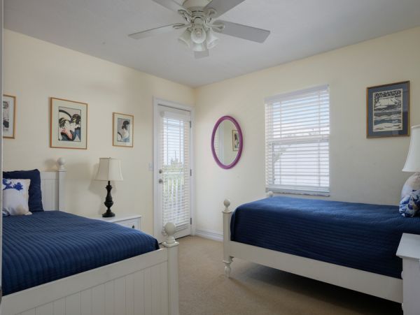 Charming Pool Home for Rent on Anna Maria Sleeps 8 Guests