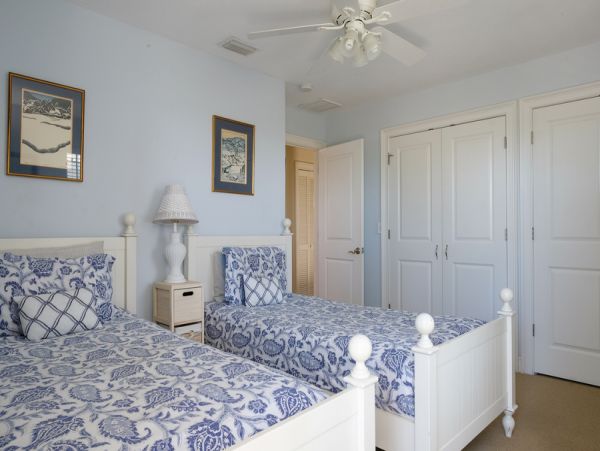 Charming Pool Home for Rent on Anna Maria Sleeps 8 Guests
