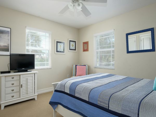 Charming Pool Home for Rent on Anna Maria Sleeps 8 Guests