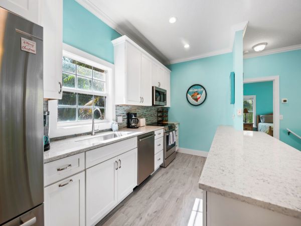 Three Bedroom Anna Maria Vacation Home with Pool