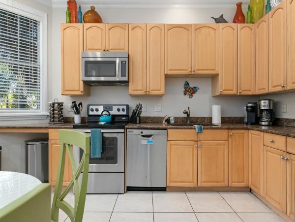 Four Bedroom Luxury  Island Vacation Rental Home Sleeps 8