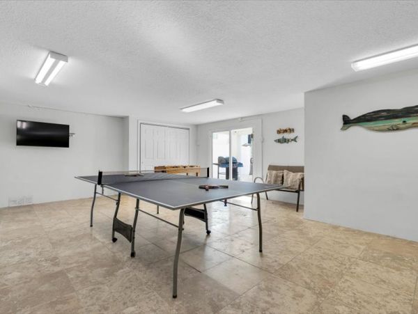 Luxury Anna Maria Island Vacation Rental - Holmes Beach Pool Home Steps from the Beach