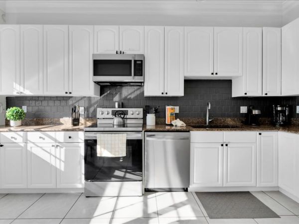 Luxury Anna Maria Island Vacation Rental - Holmes Beach Pool Home Steps from the Beach