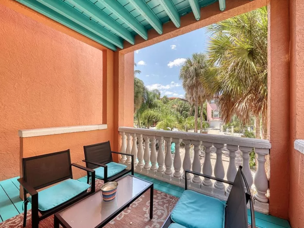Luxury Anna Maria Island Villa With Pool & Entertaining Area