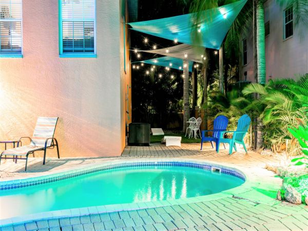 Luxury Anna Maria Island Villa With Pool & Entertaining Area