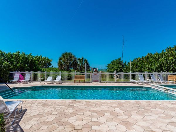 Holmes Beach Gulf Front Three Bedroom Vacation Rental Condo
