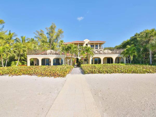 Beachfront Condo - Luxury 3-Bedroom Holmes Beach Vacation Rental