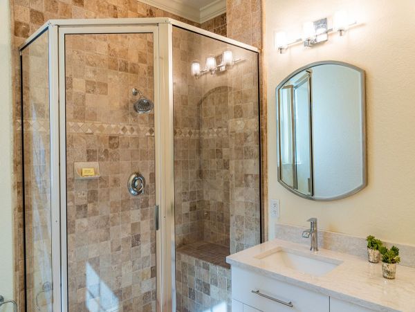 Great Anna Maria Vacation Beach Home with Pool - Sleeps 10