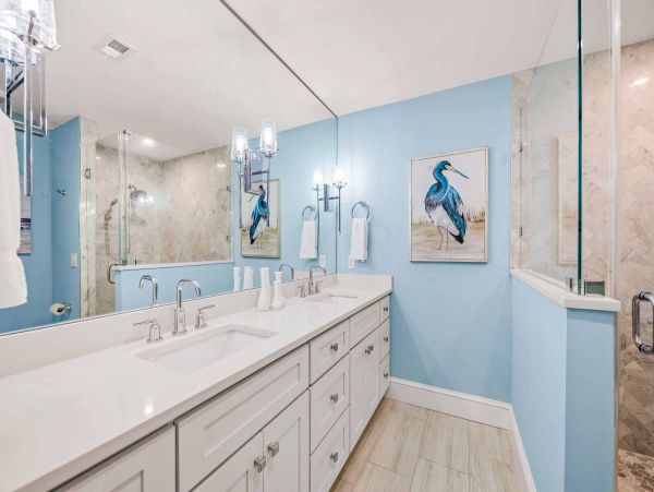 Walk Onto The Beach From This Anna Maria Island Condo