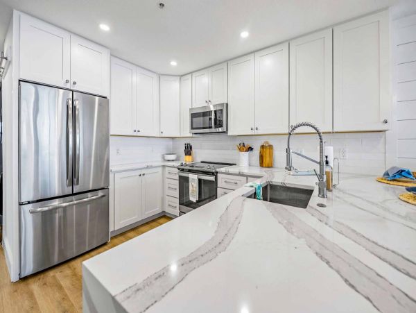 Walk Onto The Beach From This Anna Maria Island Condo