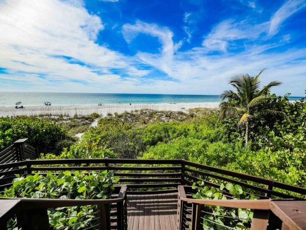 Walk Onto The Beach From This Anna Maria Island Condo