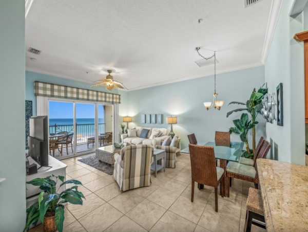 Anna Maria Beachfront Luxury Three Bedroom Condo Sleeps 8